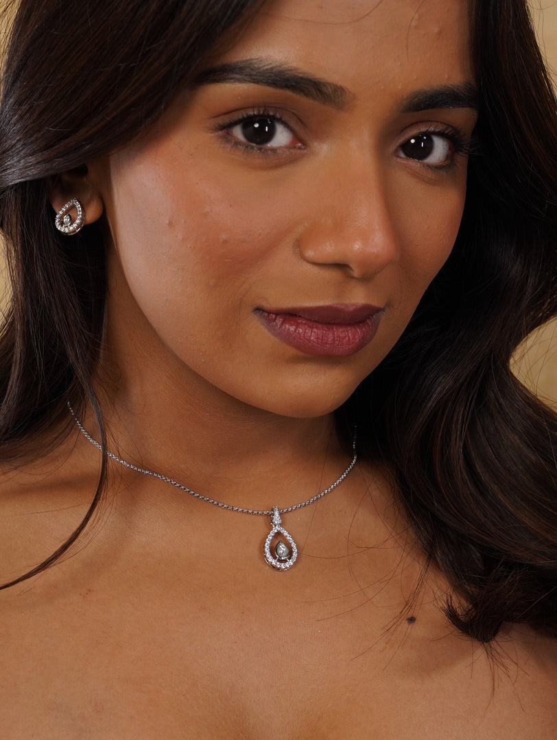 Oval Shaped Zircon Pendant With Earrings