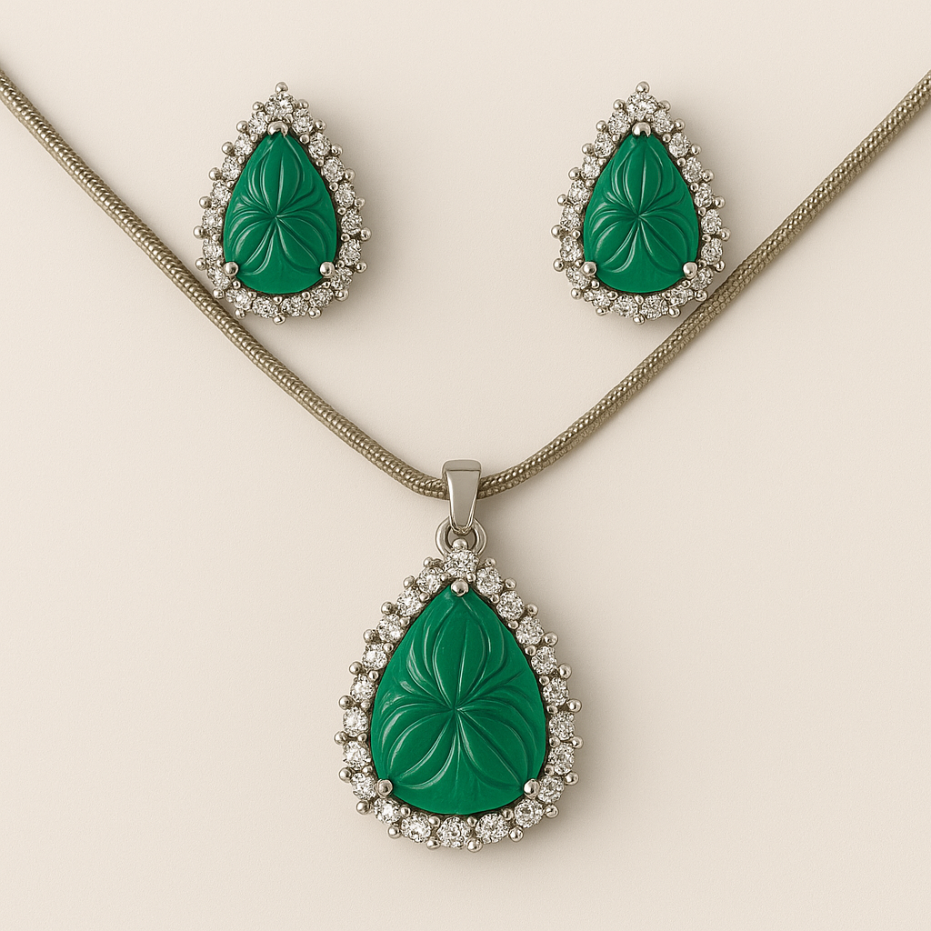 Elegant Green Teardrop Pendant Set