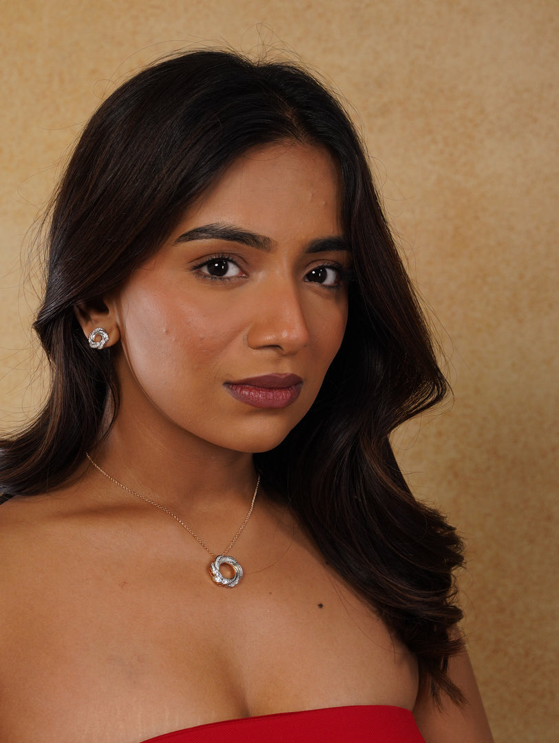 Eternal Loop Necklace With Earrings