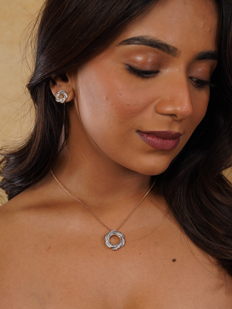 Eternal Loop Necklace With Earrings