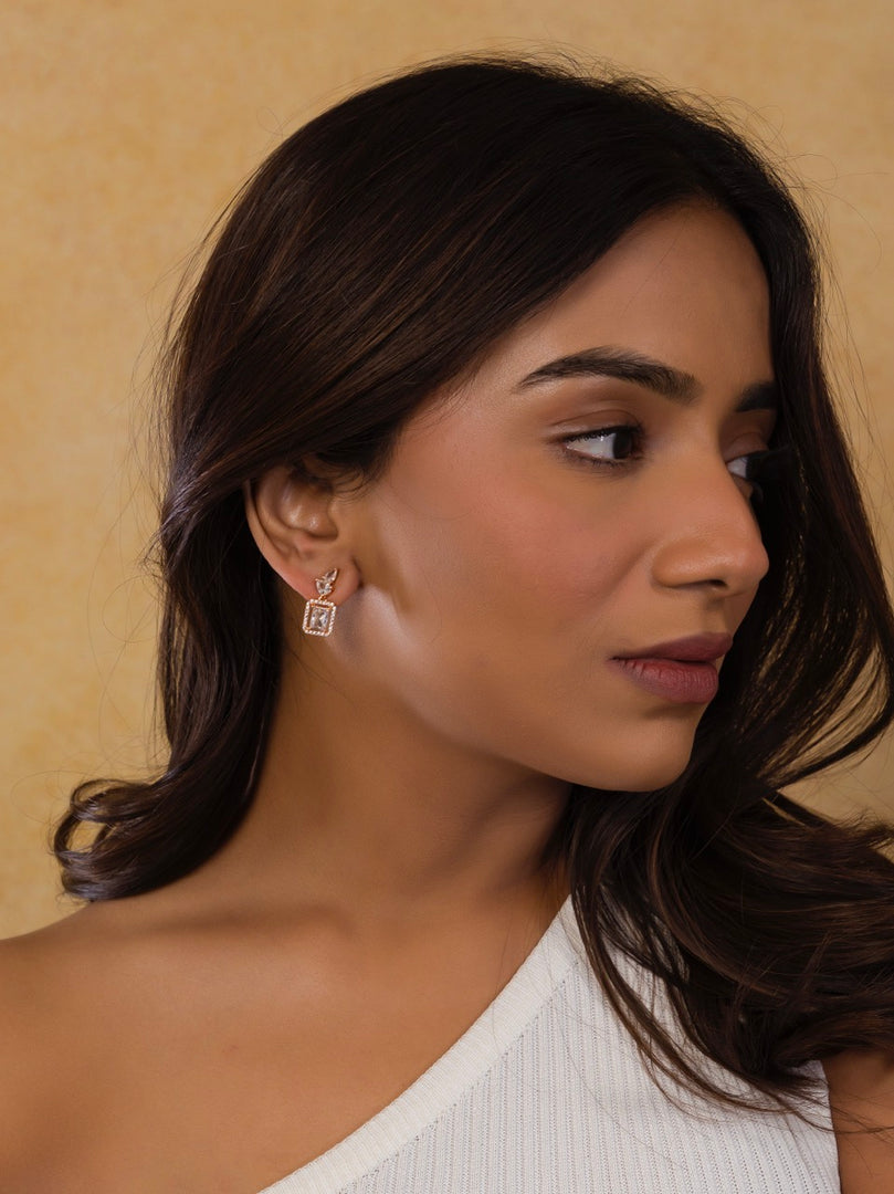 Vihaan Elegance: Rose Gold Sparkle