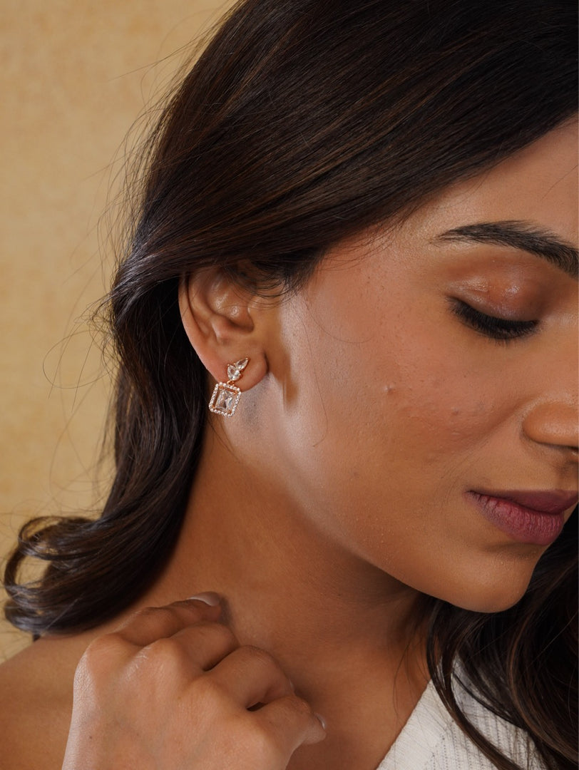 Vihaan Elegance: Rose Gold Sparkle