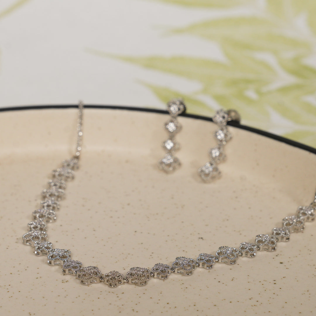 Flower Design Zircon Neckpiece With Earrings