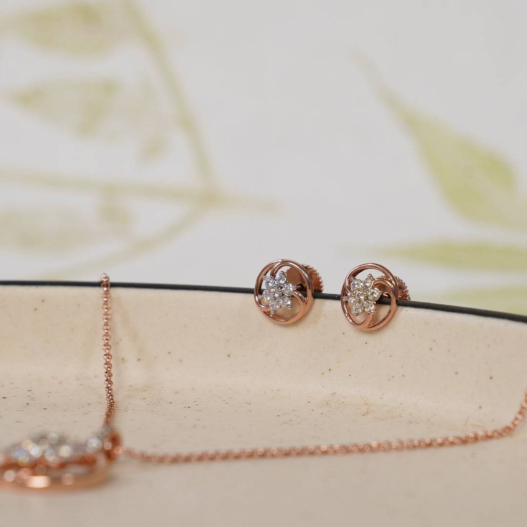 Flower Pendant Necklace With Earrings