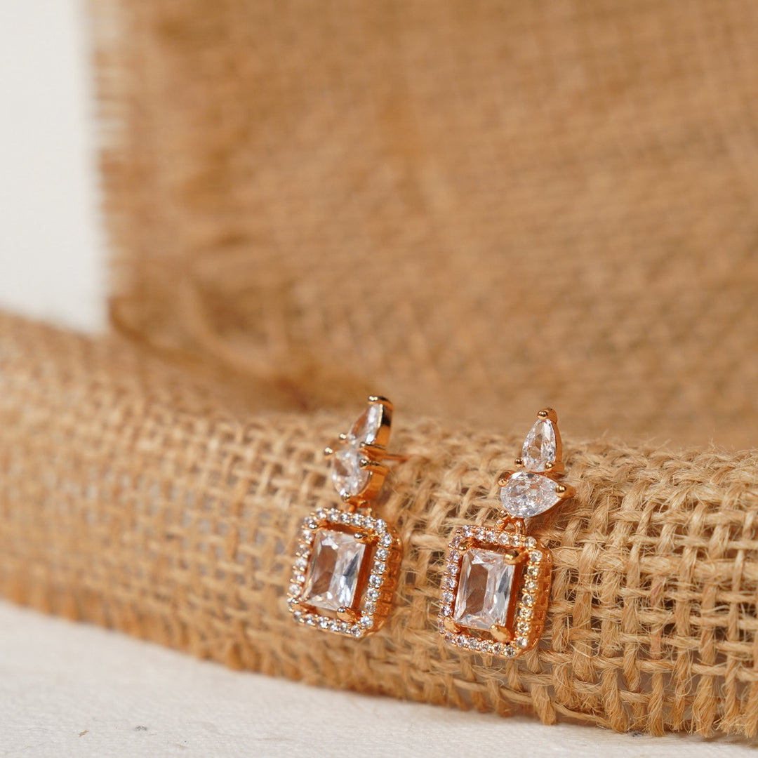 Vihaan Elegance: Rose Gold Sparkle