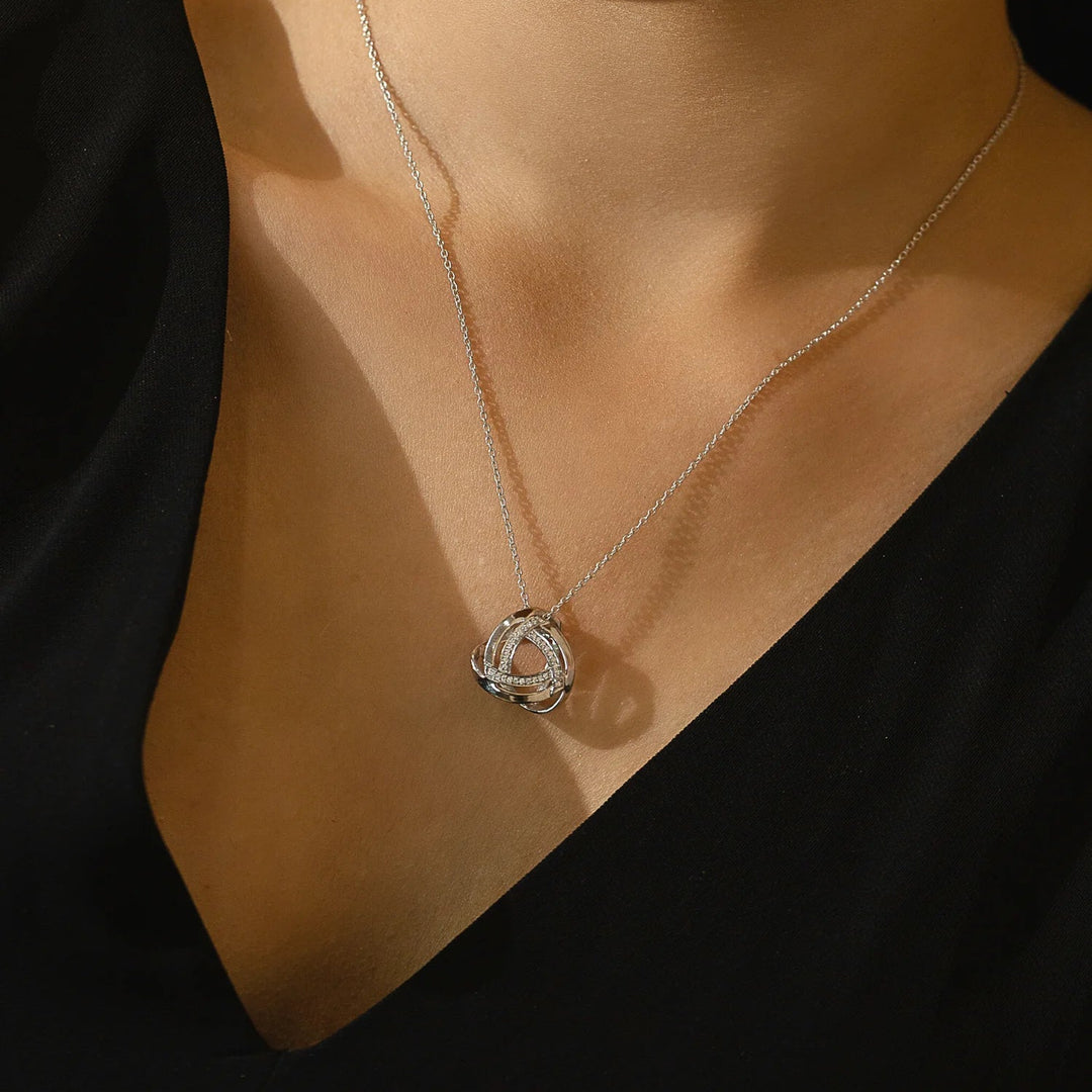 Love Knot Necklace Silver & Rhodium Plated